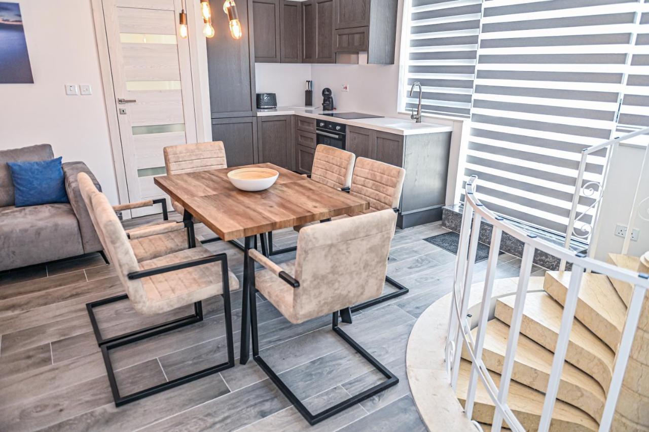 Droplet Apartment Kalkara Exterior photo