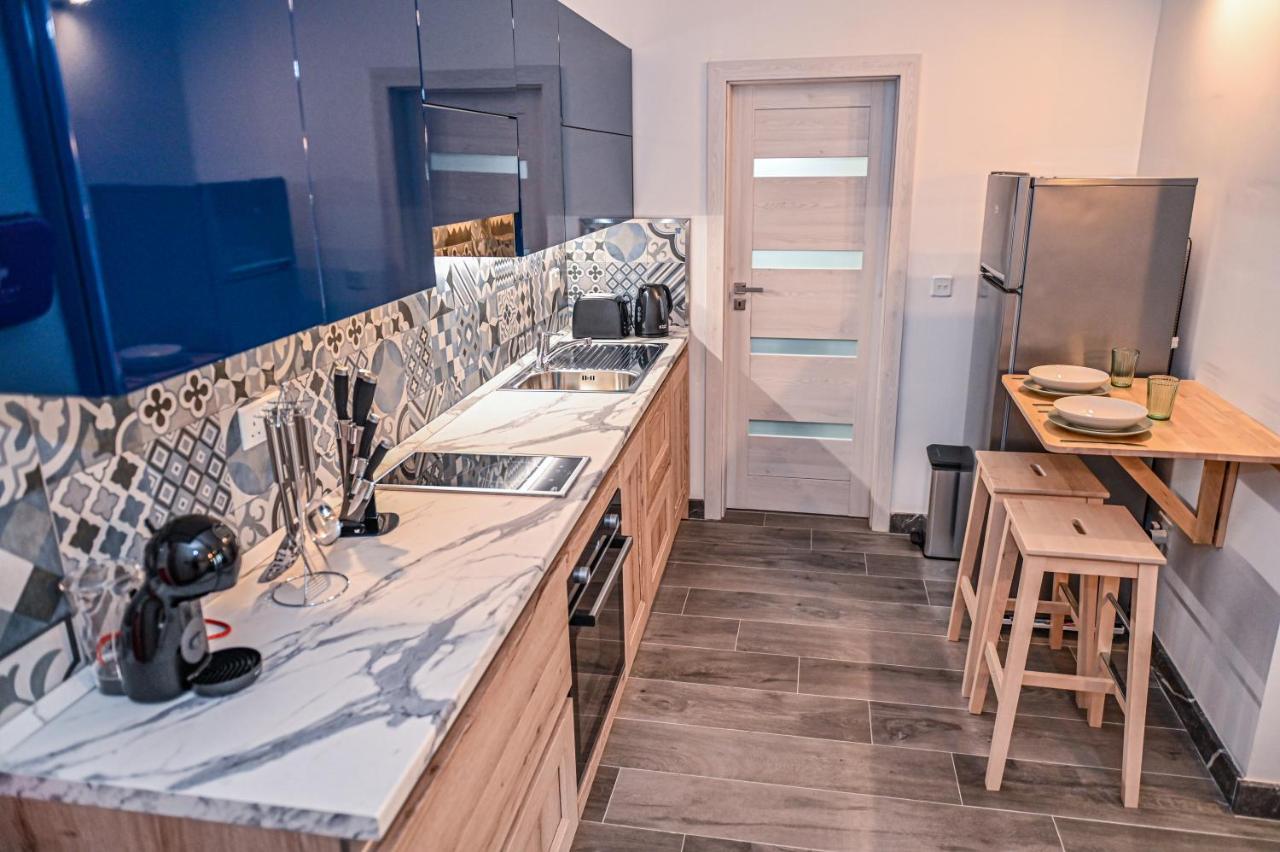 Droplet Apartment Kalkara Exterior photo